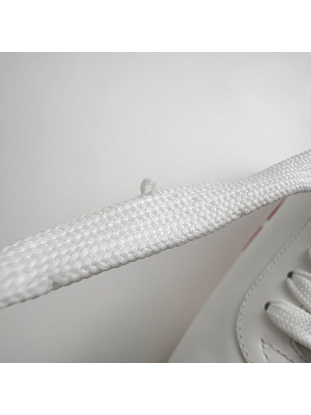 Louis Vuitton Logo Sneakers Monogram Supreme Shoes Leather White Red - Picture 7 of 9